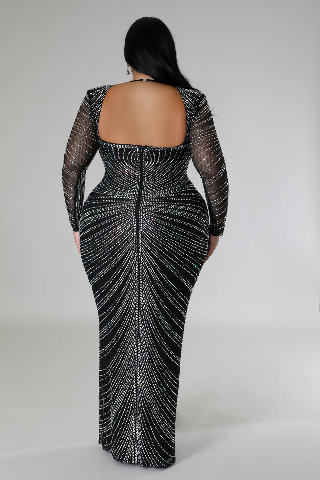 Rhinestone Sweetheart Long-Sleeve Gown – Plus Size