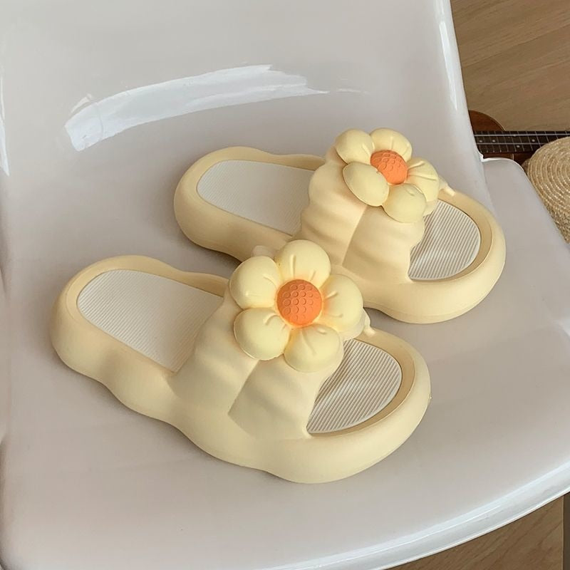 Comfy Flower Slipper Mules