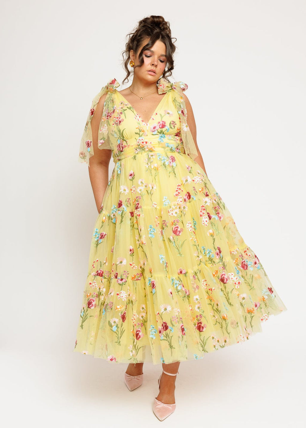 Margaret Floral Embroidered Midi Dress – Yellow Floral